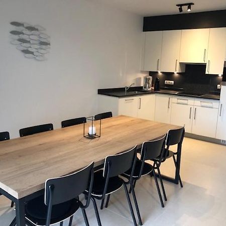 Vakantie Appartement Allure, Met Zuidgericht Tuintje Oostende Bagian luar foto