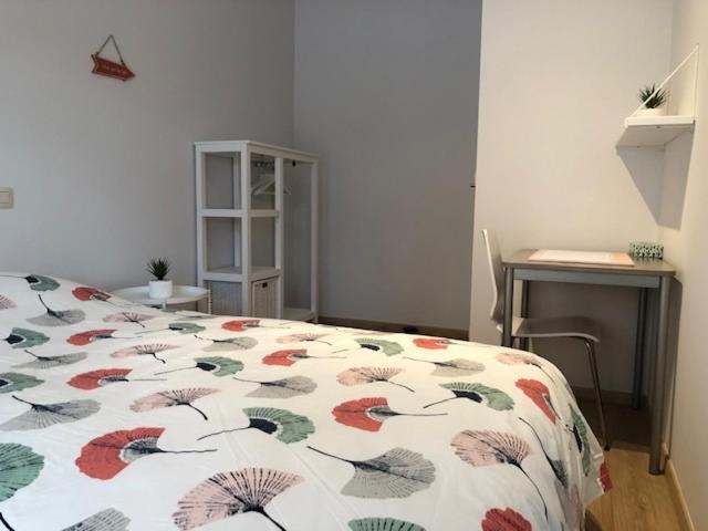 Vakantie Appartement Allure, Met Zuidgericht Tuintje Oostende Bagian luar foto